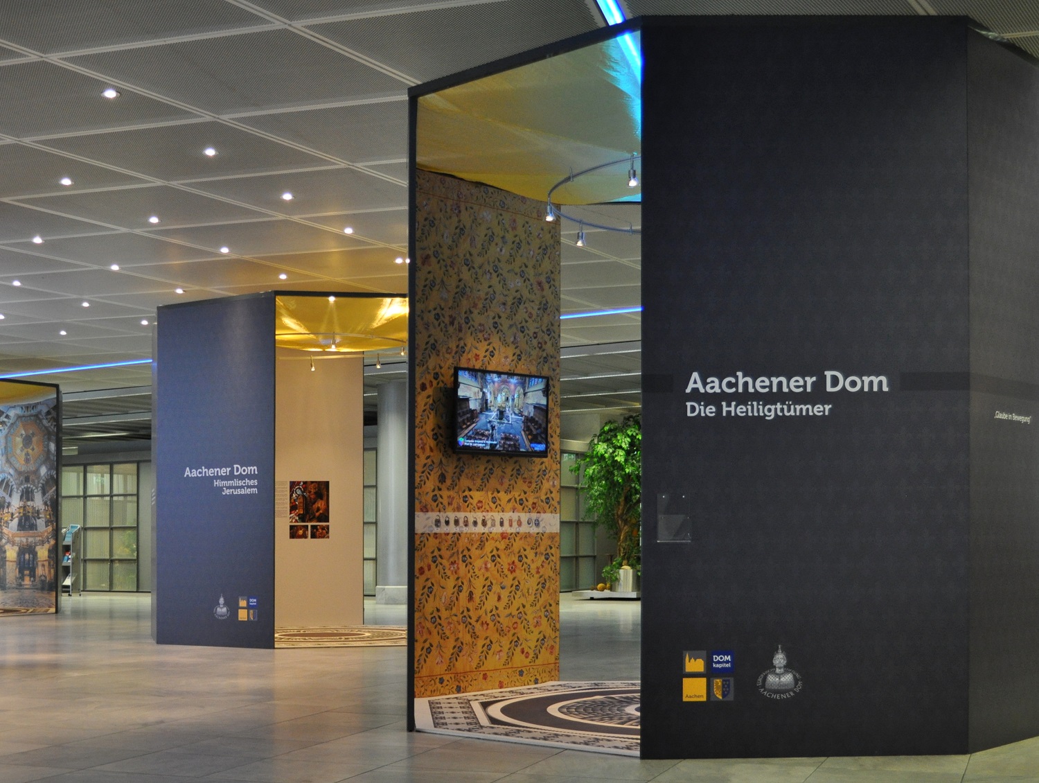 Aachener Dom Ausstellung Museumsboden
