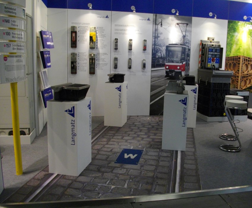 Messestand Boden Schienen PVC