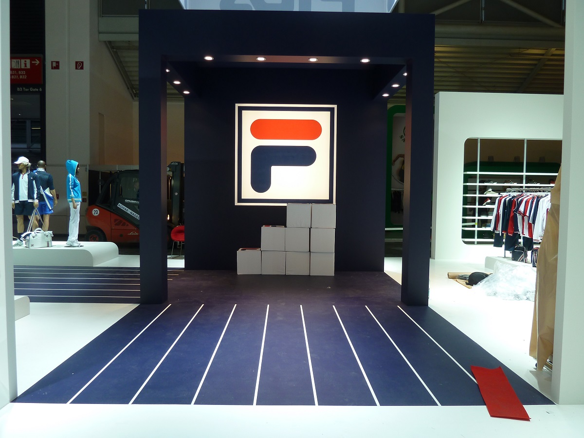 FILA Messestand Messeboden Messedesign