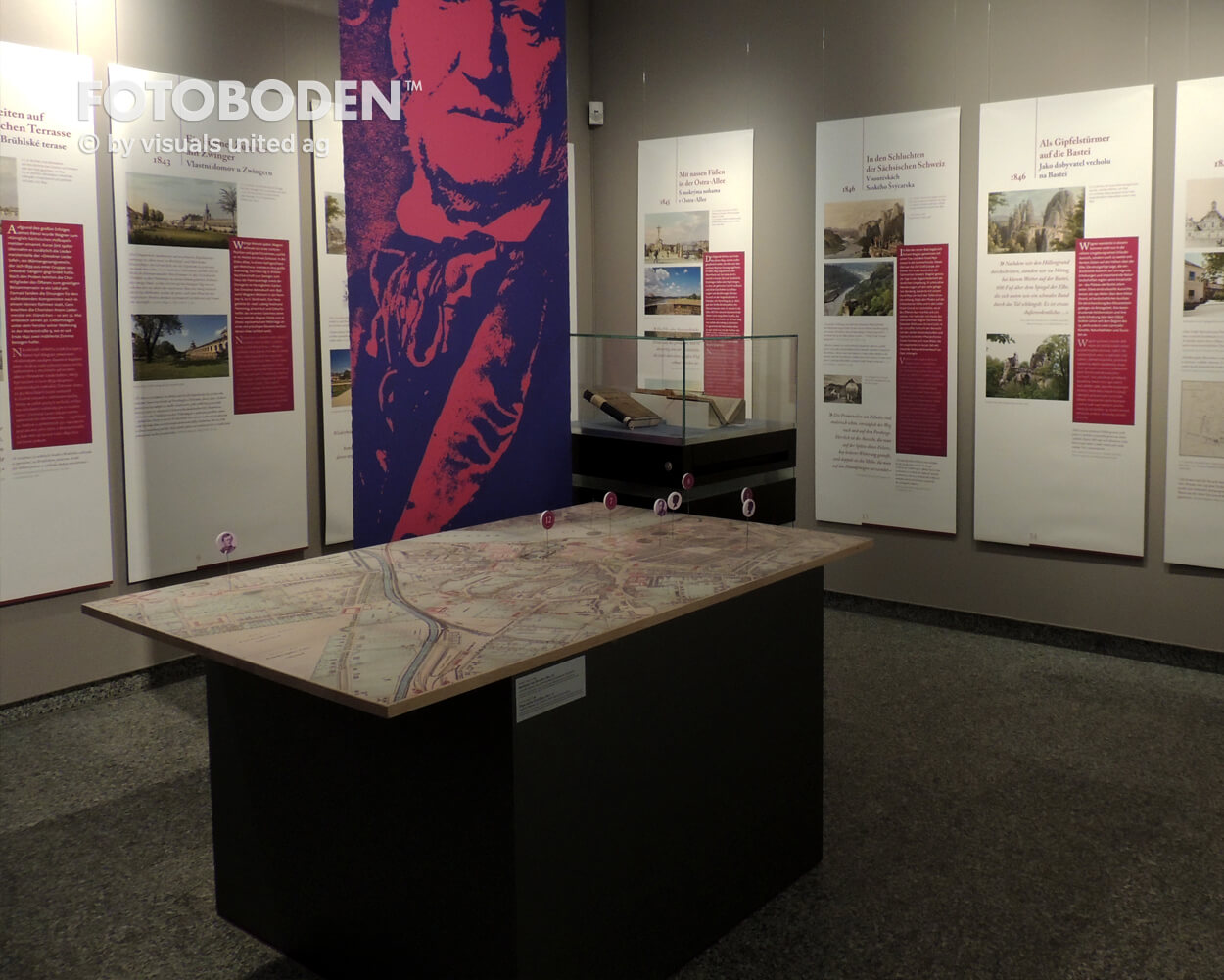 Museumsboden Ausstellungsboden Fotoboden